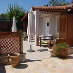 Domenica Apts I